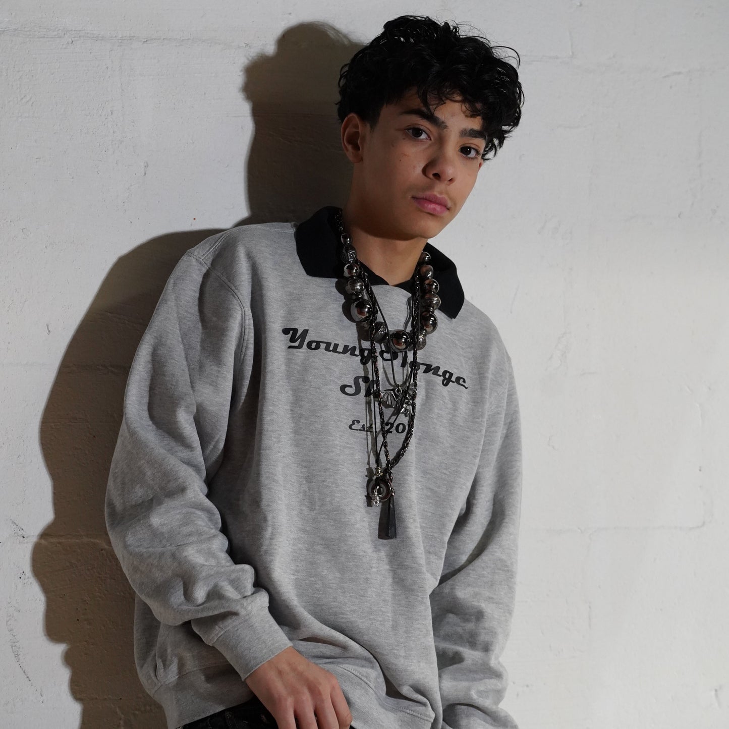 Sweatshirt